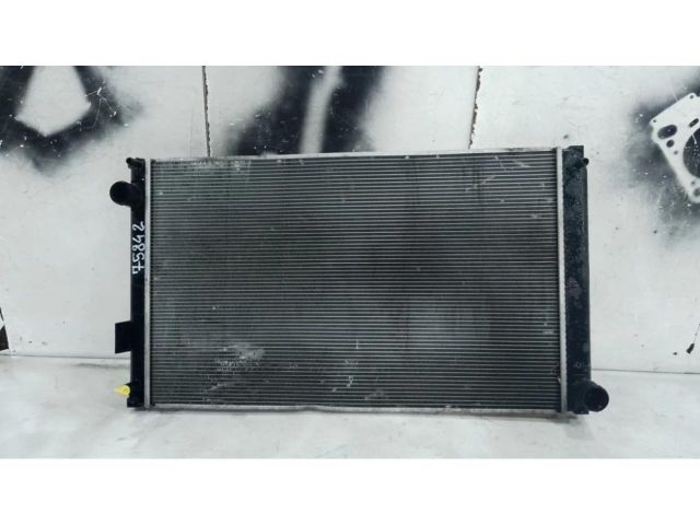 bontott TOYOTA RAV 4 Vízhűtő Radiátor (Klímás)