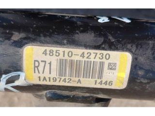 bontott TOYOTA RAV 4 Jobb első Csonkállvány