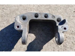 bontott TOYOTA RAV 4 Motor Tartó Bak Bal