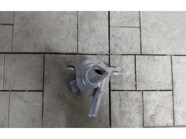 bontott TOYOTA RAV 4 Vízpumpa