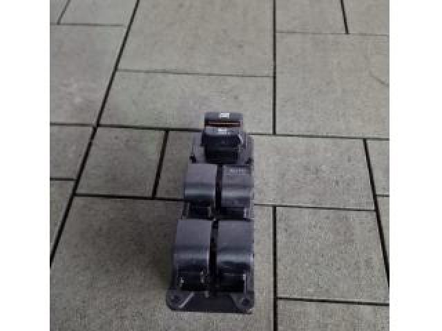 bontott TOYOTA RAV 4 Ablakemelő Kapcsoló Négyes / Kettes