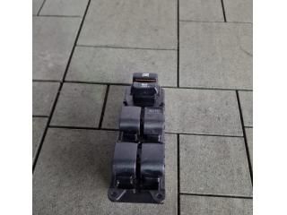 bontott TOYOTA RAV 4 Ablakemelő Kapcsoló Négyes / Kettes