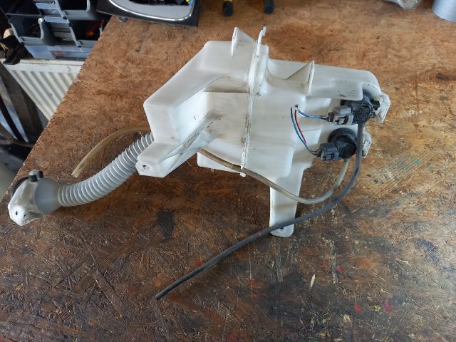 bontott TOYOTA RAV 4 Ablakmosó Tartály