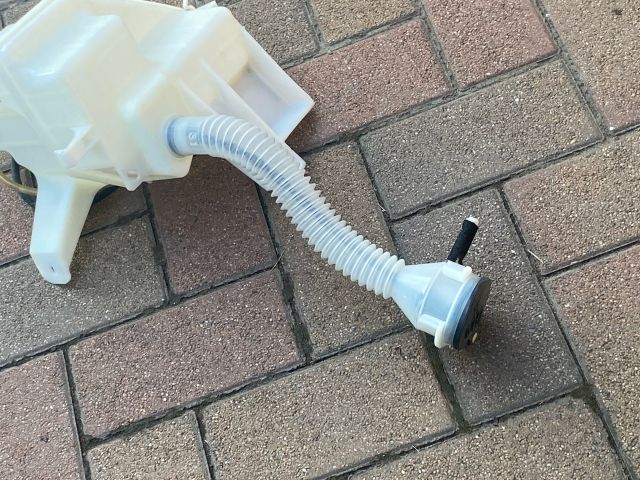 bontott TOYOTA RAV 4 Ablakmosó Tartály