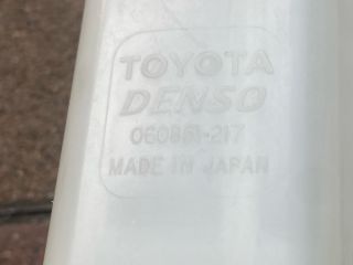 bontott TOYOTA RAV 4 Ablakmosó Tartály