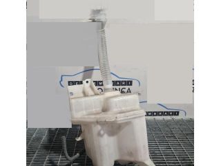 bontott TOYOTA RAV 4 Ablakmosó Tartály