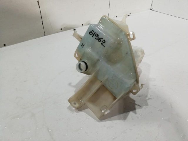 bontott TOYOTA RAV 4 Ablakmosó Tartály