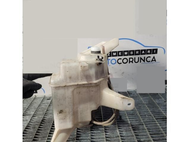 bontott TOYOTA RAV 4 Ablakmosó Tartály