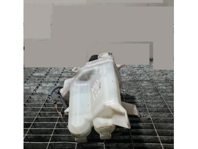 bontott TOYOTA RAV 4 Ablakmosó Tartály