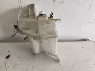 bontott TOYOTA RAV 4 Ablakmosó Tartály