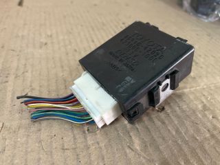 bontott TOYOTA RAV 4 Ablaktörlő Relé