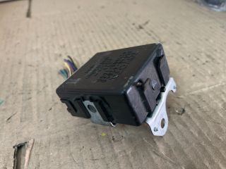 bontott TOYOTA RAV 4 Ablaktörlő Relé