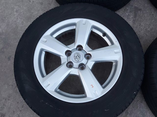bontott TOYOTA RAV 4 Alufelni Szett Gumival
