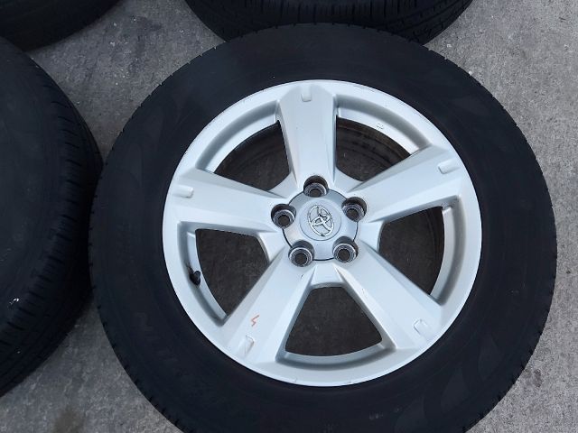 bontott TOYOTA RAV 4 Alufelni Szett Gumival