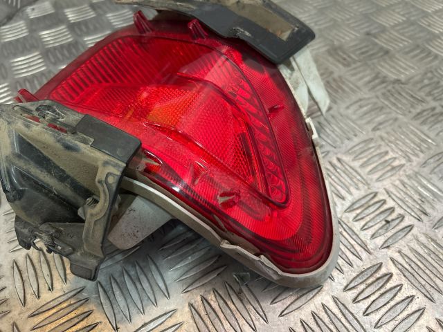 bontott TOYOTA RAV 4 Bal Alsó Hátsó Lámpa