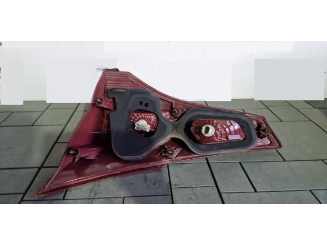 bontott TOYOTA RAV 4 Bal Belső Hátsó Lámpa