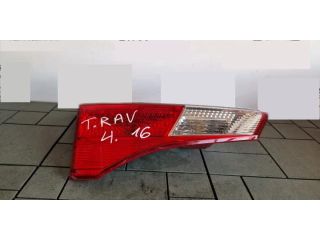 bontott TOYOTA RAV 4 Bal Belső Hátsó Lámpa