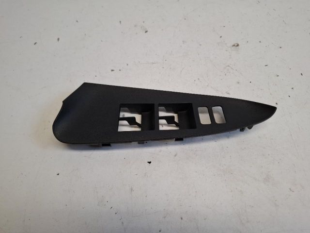 bontott TOYOTA RAV 4 Bal első Ablakemelő Kapcsoló Keret