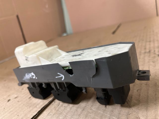 bontott TOYOTA RAV 4 Bal első Ablakemelő Kapcsoló