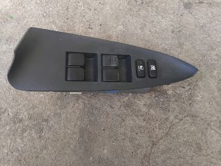 bontott TOYOTA RAV 4 Bal első Ablakemelő Kapcsoló