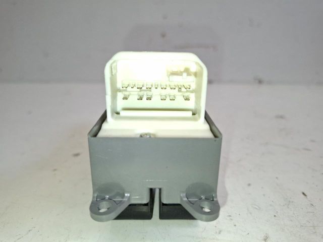 bontott TOYOTA RAV 4 Bal első Ablakemelő Kapcsoló