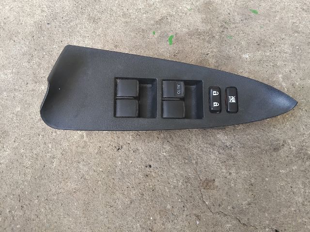 bontott TOYOTA RAV 4 Bal első Ablakemelő Kapcsoló