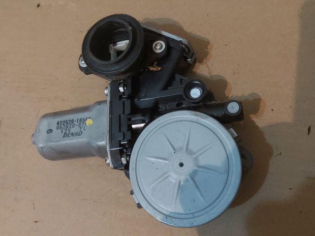 bontott TOYOTA RAV 4 Bal első Ablakemelő Motor