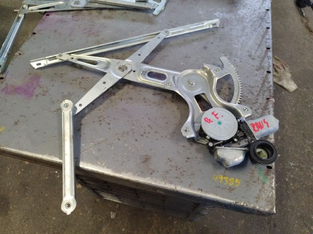 bontott TOYOTA RAV 4 Bal első Ablakemelő Szerkezet (Elektromos)