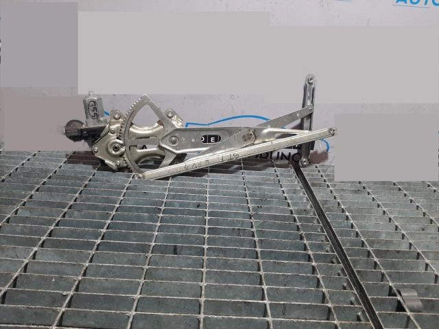 bontott TOYOTA RAV 4 Bal első Ablakemelő Szerkezet (Elektromos)