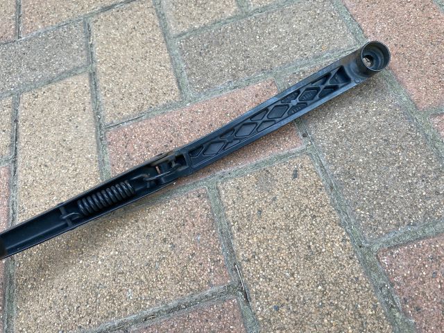 bontott TOYOTA RAV 4 Bal első Ablaktörlő Kar