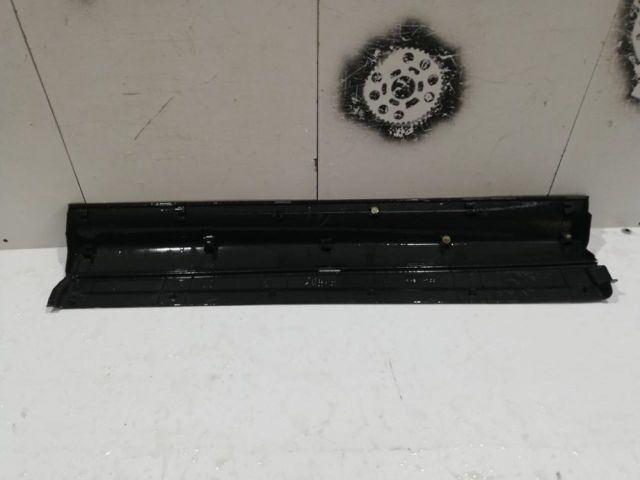 bontott TOYOTA RAV 4 Bal első Ajtó Díszléc