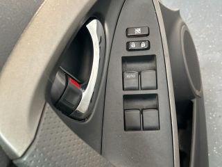 bontott TOYOTA RAV 4 Bal első Ajtó Kárpit