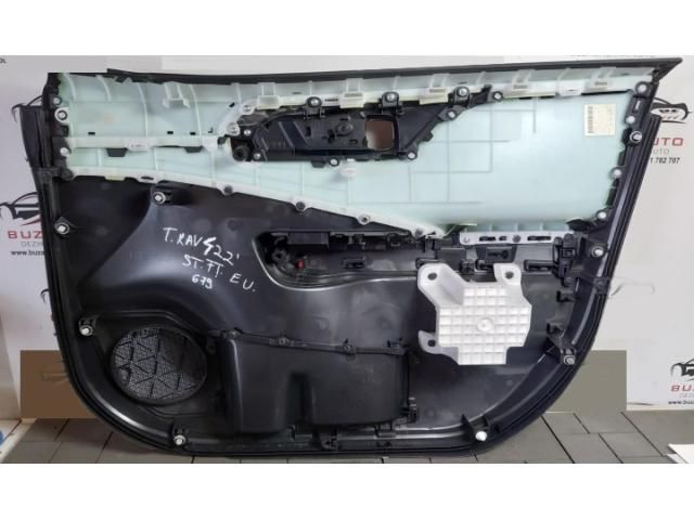 bontott TOYOTA RAV 4 Bal első Ajtó Kárpit