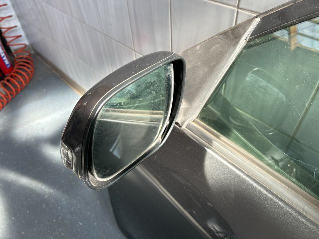 bontott TOYOTA RAV 4 Bal első Ajtó Kárpit