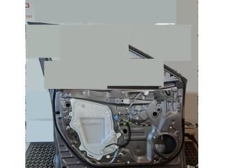 bontott TOYOTA RAV 4 Bal első Ajtó (Üres lemez)