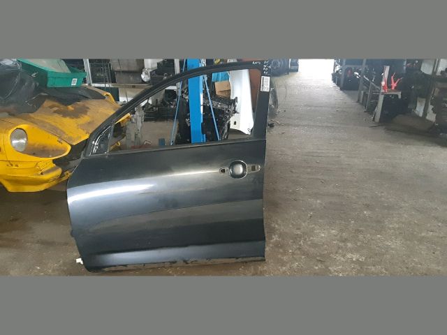 bontott TOYOTA RAV 4 Bal első Ajtó (Üres lemez)