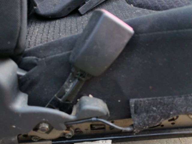 bontott TOYOTA RAV 4 Bal első Biztonsági Öv Csat