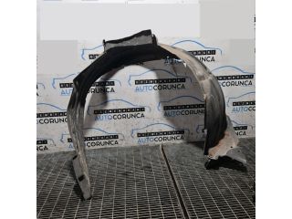 bontott TOYOTA RAV 4 Bal első Dobbetét (Kerékjárati, Műanyag)