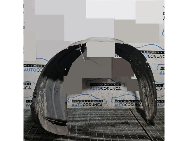 bontott TOYOTA RAV 4 Bal első Dobbetét (Kerékjárati, Műanyag)