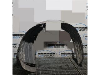 bontott TOYOTA RAV 4 Bal első Dobbetét (Kerékjárati, Műanyag)