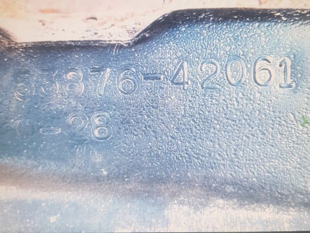 bontott TOYOTA RAV 4 Bal első Dobbetét (Kerékjárati, Műanyag)