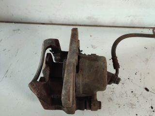 bontott TOYOTA RAV 4 Bal első Féknyereg Munkahengerrel