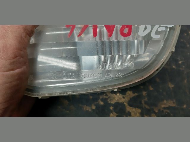 bontott TOYOTA RAV 4 Bal első Irányjelző