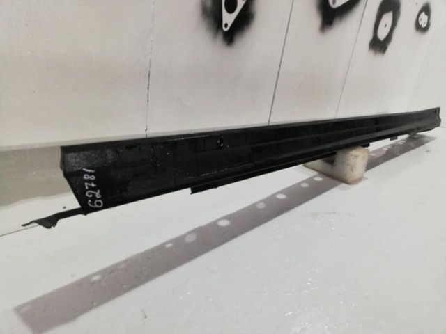 bontott TOYOTA RAV 4 Bal első Küszöb Díszléc