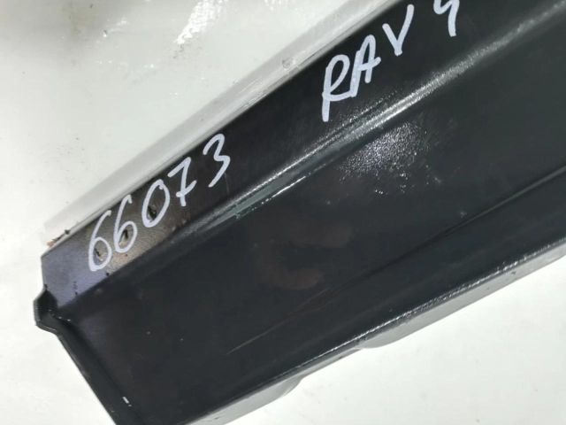 bontott TOYOTA RAV 4 Bal első Küszöb Díszléc