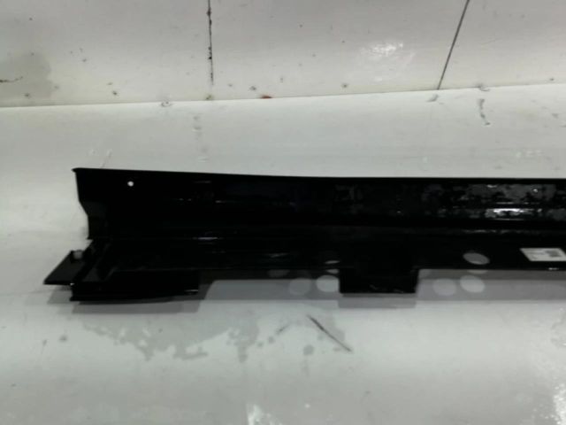 bontott TOYOTA RAV 4 Bal első Küszöb Díszléc