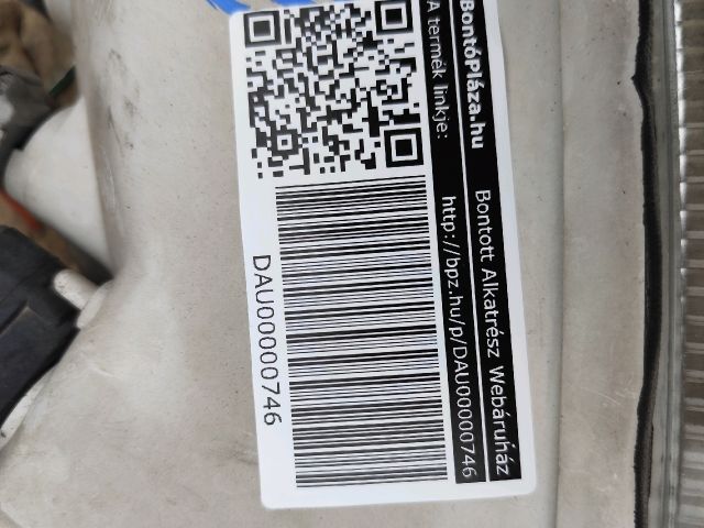 bontott TOYOTA RAV 4 Bal első Lámpabúra