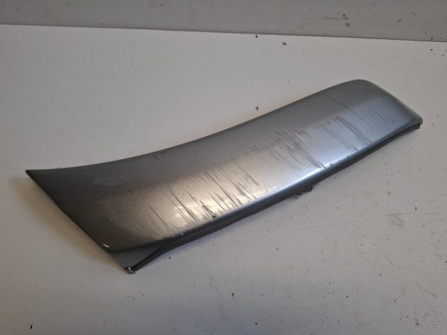 bontott TOYOTA RAV 4 Bal első Lökhárító Díszléc