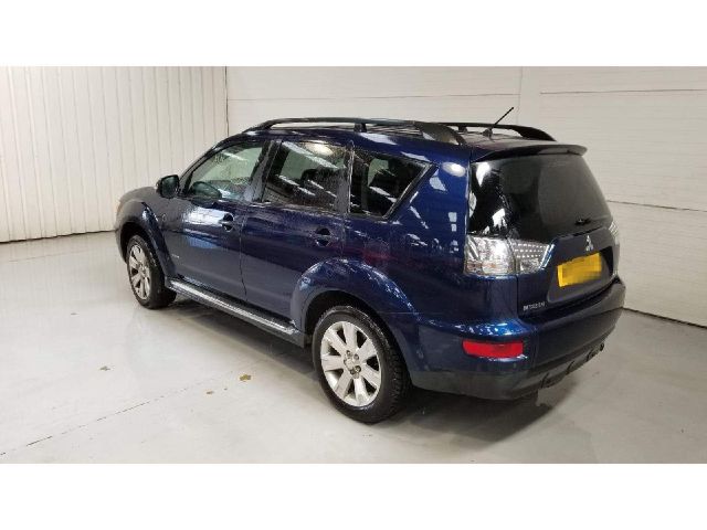 bontott TOYOTA RAV 4 Bal első Oldal Lökhárító Tartó (Műanyag)