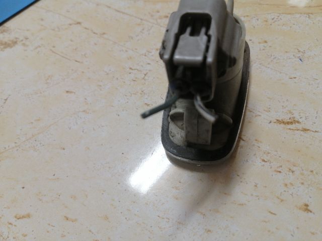 bontott TOYOTA RAV 4 Bal első Sárvédő Irányjelző